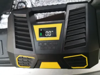 Compresor Inflador Neumáticos Coche Digital