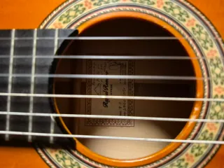 Guitarra Flamenca
