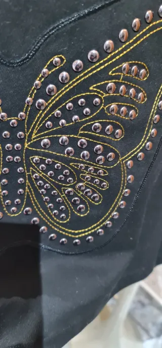 Falda Desigual Mariposa Negra Talla M