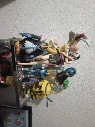 Figuras de colección anime y videojuegos