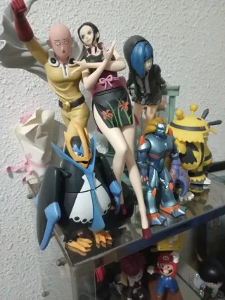 Figuras de colección anime y videojuegos