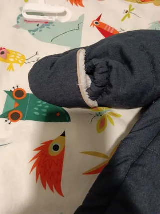 Buzo de bebé con capucha y osito