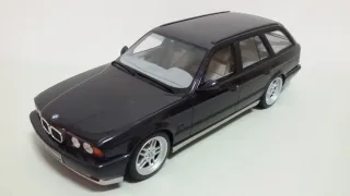 Maqueta BMW E34 M5 Touring 1:18 Otto