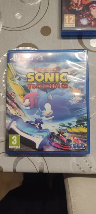 3 Juegos PS4: Marvel, Sonic, The Last of Us, NBA.