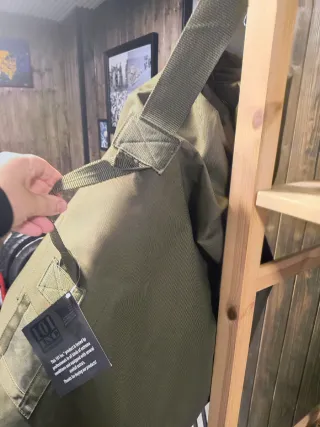 Army bag novo com etiqueta