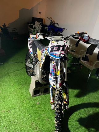 Moto de campo KTM 13