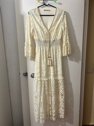Vestido largo encaje beige talla S