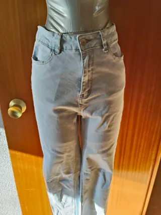 Vaqueros pitillo azules