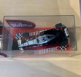 2 Coches Scalextric: Mercedes y HSBC