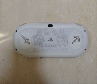 PS Vita Minecraft Edizione Limitata