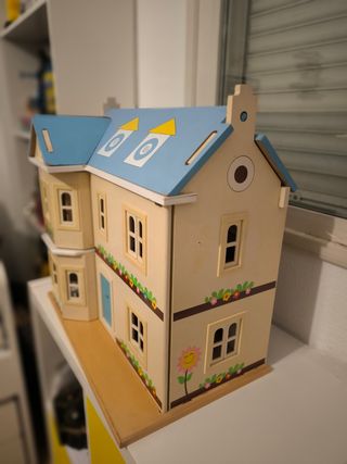 Casa de muñecas de madera vintage años 80 o 90