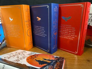 Licanius trilogía numerada firmada Broken Binding