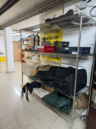 Estantería Metálica Metro con Ruedas o sin ellas .