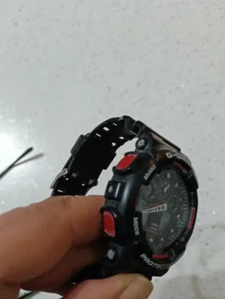 Casio G-Shock GA-100 Orologio Uomo