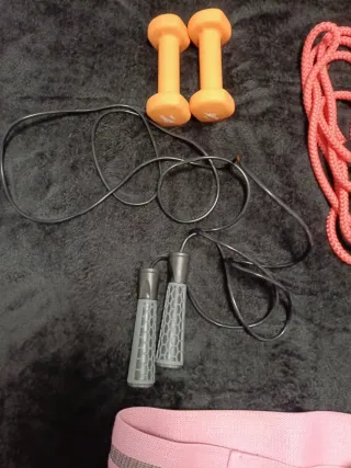 Pack Ejercicio Mujer: Mancuernas, Cuerda, Banda