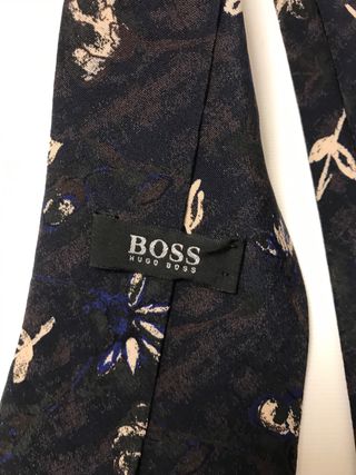 Corbata Hugo Boss seda natural