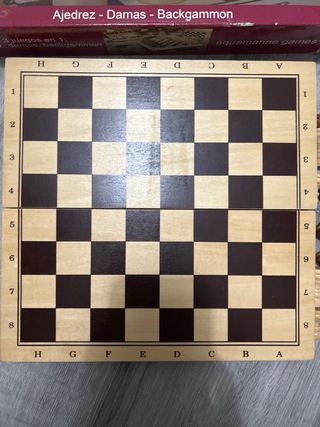 Juego de mesa 3 en 1: Ajedrez, Damas y Backgammon
