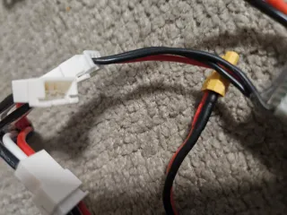 2 Baterías Fullymax 750mAh 7.4V + Cargador