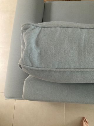Sofá de 2 plazas tela