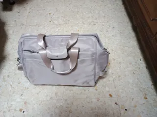 Bolso maleta Parfois morado grisáceo