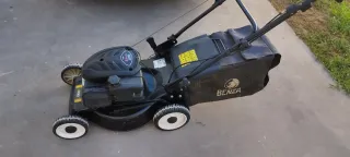 Cortacésped de gasolina