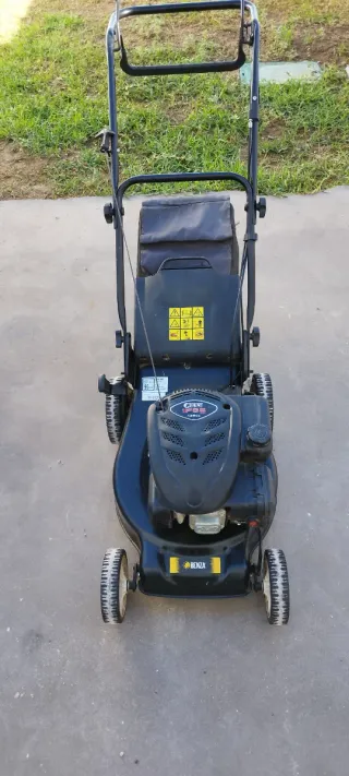 Cortacésped de gasolina