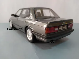 Maqueta BMW E30 Sedán Otto 1:18