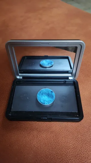 Caja Magnética para 3 sombras 11 x 7 cm.