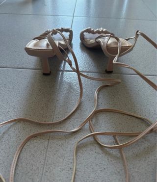 Sandalias Marypaz Beige Tacón