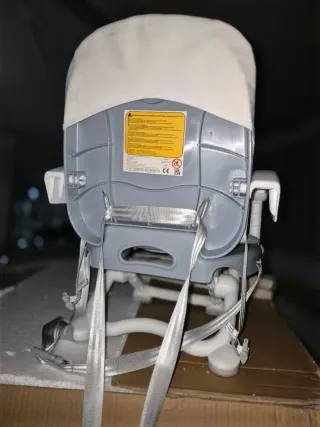 Silla elevadora color Gris