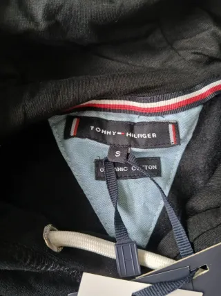 Sudadera Tommy Hilfiger Negra