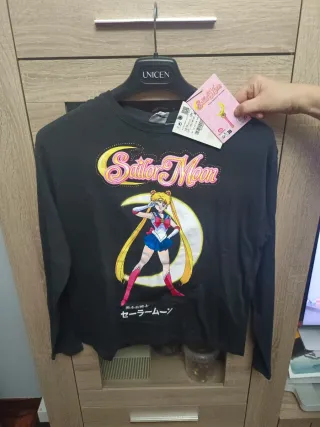 Camiseta Sailor Moon Manga Larga Negra Talla 13/14