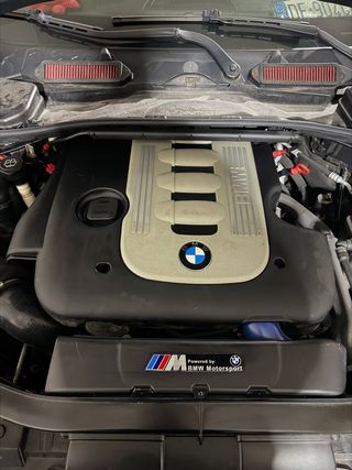 Coperchio Motore BMW 3.0 Diesel M57