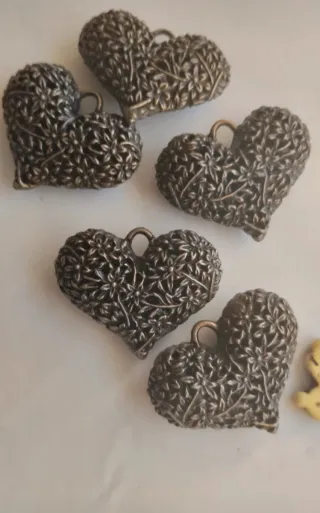 Lote abalorios corazón, oso, cruz sin estrenar