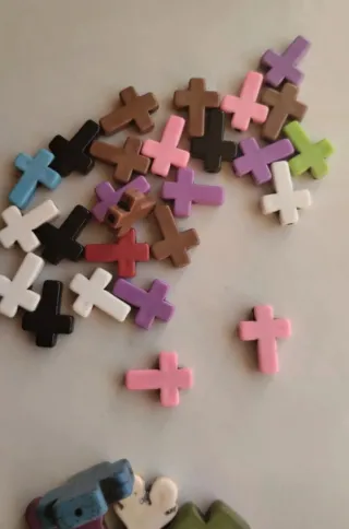 Lote abalorios corazón, oso, cruz sin estrenar