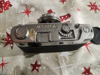 Cámara Yashica Minister D