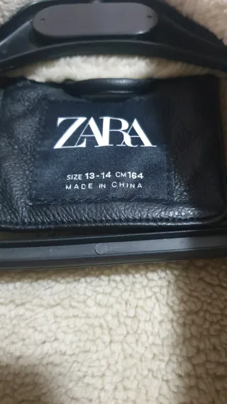 Chaqueta Zara efecto piel forrada