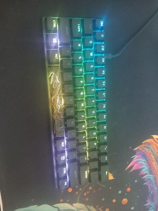 Teclado Gaming HyperX Compacto