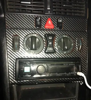 Radio Alpine CDE-170R