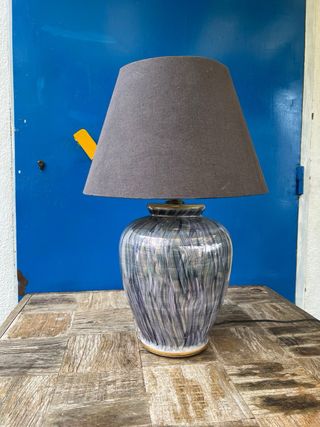 Lámpara de mesa cerámica diseño abstracto