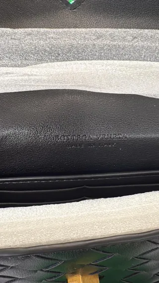 Bottega Veneta Clutch Negro Intrecciato