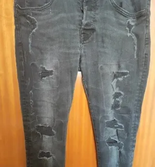 Jeans H&M Skinny Negro Degradado Rotos W32 (42)