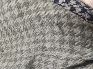 Abrigo de lana con foulard