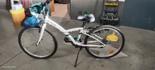 Bicicleta B'TWIN Daniella 24"