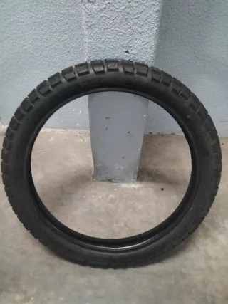 Pneu Pirelli Scorpion Rally STR 90/90-21