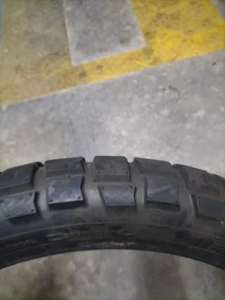 Pneu Pirelli Scorpion Rally STR 90/90-21