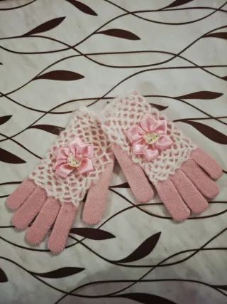 Guanti Hello Kitty rosa e bianchi per bambine