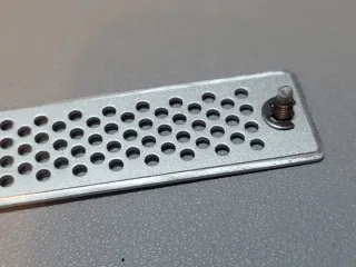 Rejilla tapa RAM iMac 2009-2011