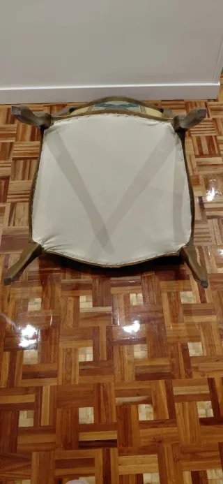 Sillón clásico estilo Luis XV