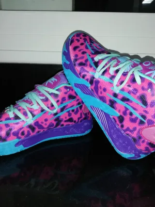 Zapatillas fashion rosa y morado